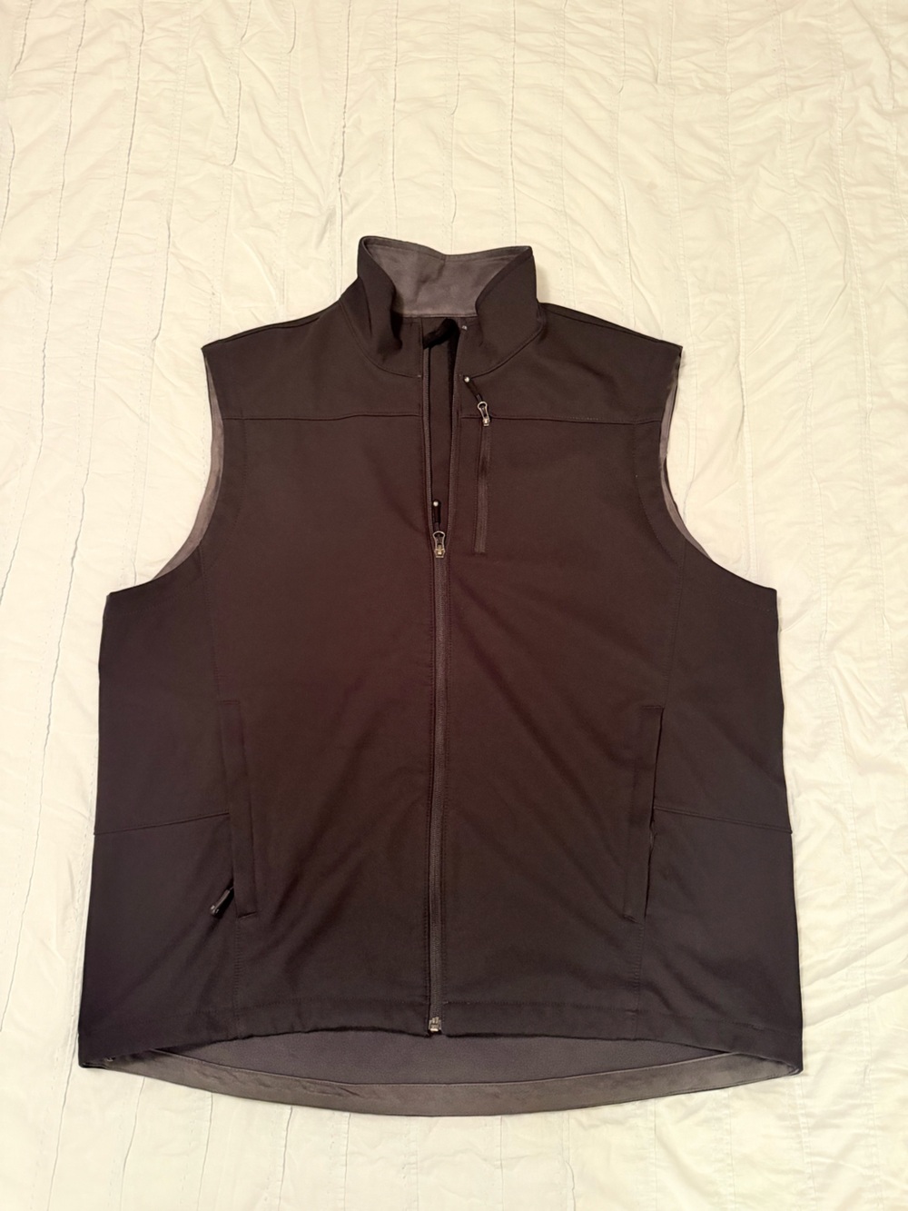 Aris Men's Black Softshell Zip-Up Vest
